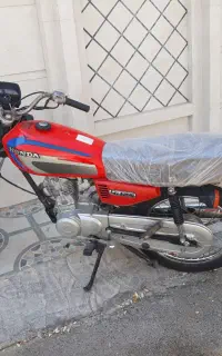 پارکینگی بهران ( موتورسیکلت زیرخاکی مدل ۸۵ )