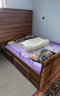 تخت خواب دو نفره