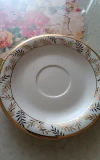 نعلبکی طلا کوب دست ساز قدیمی
