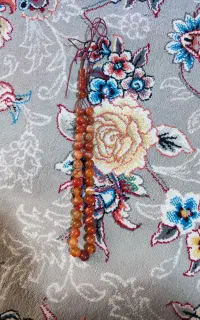 تسبیح عقیق یمنی رگه دار۳۵عددی به شرط