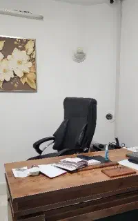 استخدام فروشنده خانم