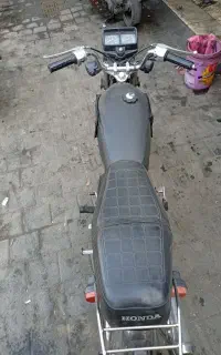 هوندا مدل 81