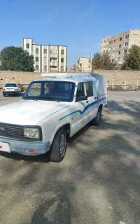 مزدا کار 2000 دوکابین