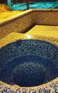 کاشی کار استخر