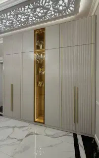 طراحی و اجرا و بازسازی و تعمیر کابینت و کمد دیواری