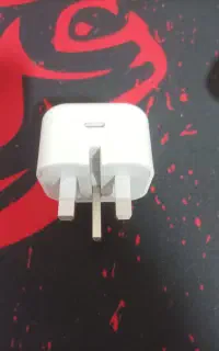 آداپتور اصلی اپل 20 وات