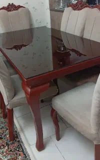 میز غذاخوری