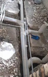 لوله کش.آب و فاضلاب.