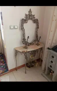 آیینه وشعمدان