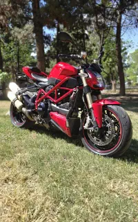 موتور سنگین gsx cb1300 cbr  هایابوسا دوکاتی