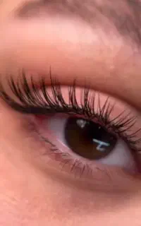 اکستنشن ولیفت تخصصی مژه وابرو و آموزش تخصصی