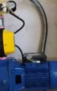 نصباب پمپ آب خانگی و منبع آب