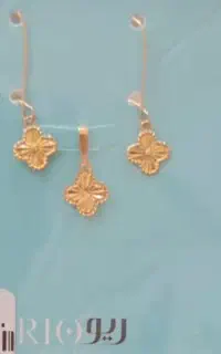 نیم ست طلا