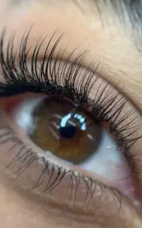 اموزش تخصصی اکستنشن مژه و کاشت هیدن