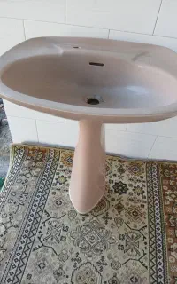 سنگ روشویی و پایه