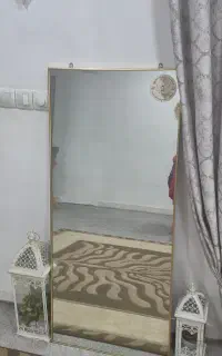 آینه قدی قاب فلزی فرم‌لس