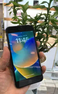iPhone 8 Plus