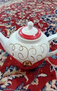 قوری و فنجان فروش فوری