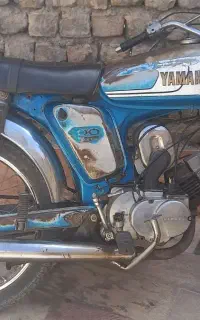 یاماها۱۰۰ خارجی