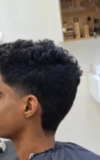 اصلاح و فیدحرفه ای‌ در سالنvip فقط۲۵۰