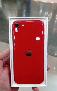 آیفون se 2020