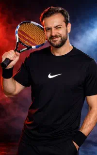 کلاس های ورزشی در حیاط آپارتمان و پارکینگ ساختمانی