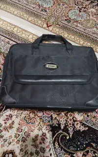 کیف لپتاب در حد نو . برزنتی ضد اب