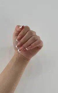 آ. ف آموزش ناخن با مدرک