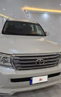 لندکروز ۸ سیلندر ۲۰۱۵ گذر موقت VXR ۵۷۰۰cc