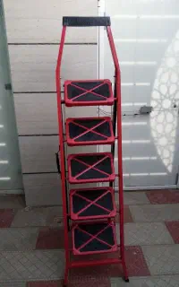 چهار  پایه