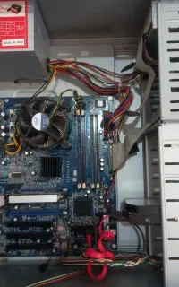 کیس ddr2 سالم