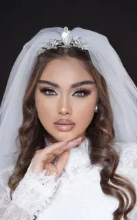 میکاپ و شنیون