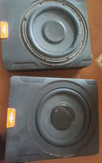 سیستم صوتی زیر صندلی اکتیو