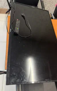 اسنوا ۴۰ اینچ اسنوا نیاز به تعمیر