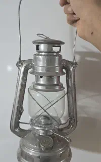 چراغ دستی اکبند
