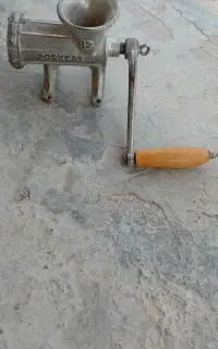 چرخ گوشت دستی