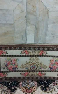 تعدادی پشتی به فروش میرسد