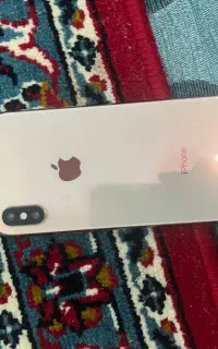 ایفون xs