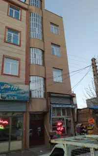 اجاره طبقه سوم در میدان وحدت خیابان 24مت پناه آباد