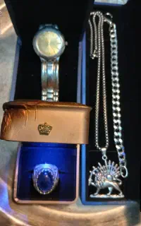 کلکسیون ساعت وگردنی وانگشتر