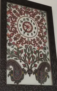 ساعت دیواری پته کاملا دست دوز