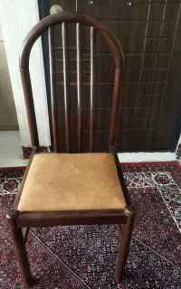 صندلی غذا خوری چوبی