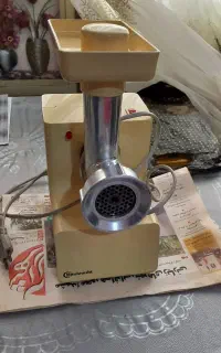 چرخ گوشت آلمانی اصلی زیرقیمت(درحدنو)