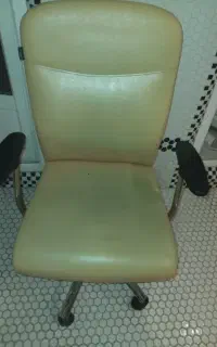 صندلی چرخدار