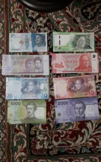 پول نو ریال دلار عیدی و اسکناسهای کلکسیونی خارجی