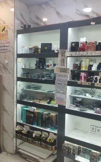 قفسه جدا ساخته شده   با نور پردازی