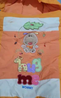 آغوشی نوزاد
