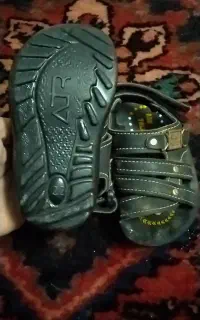 صندل بچگانه