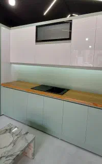 بهترین کابینت... خیابان۲۴آذر کوچه۲۷.