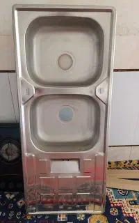 سینک تو کار آشپزخانه